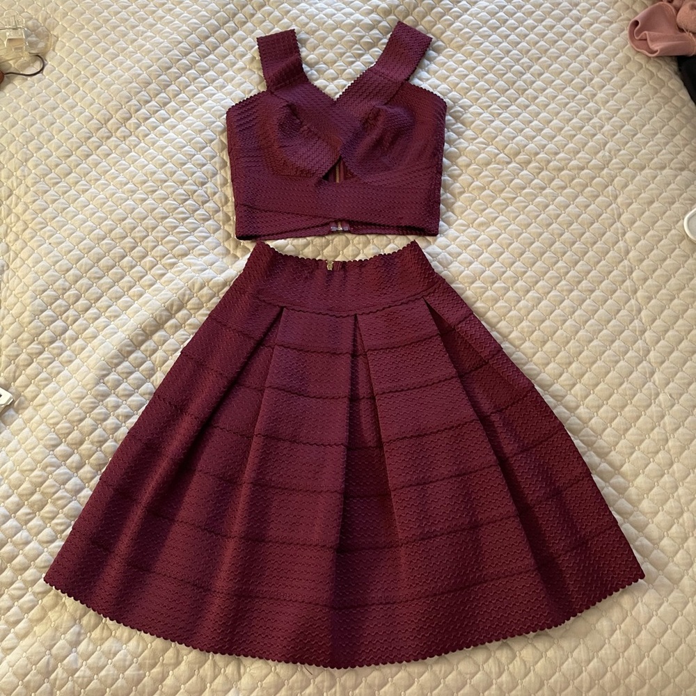 Burgundy Set